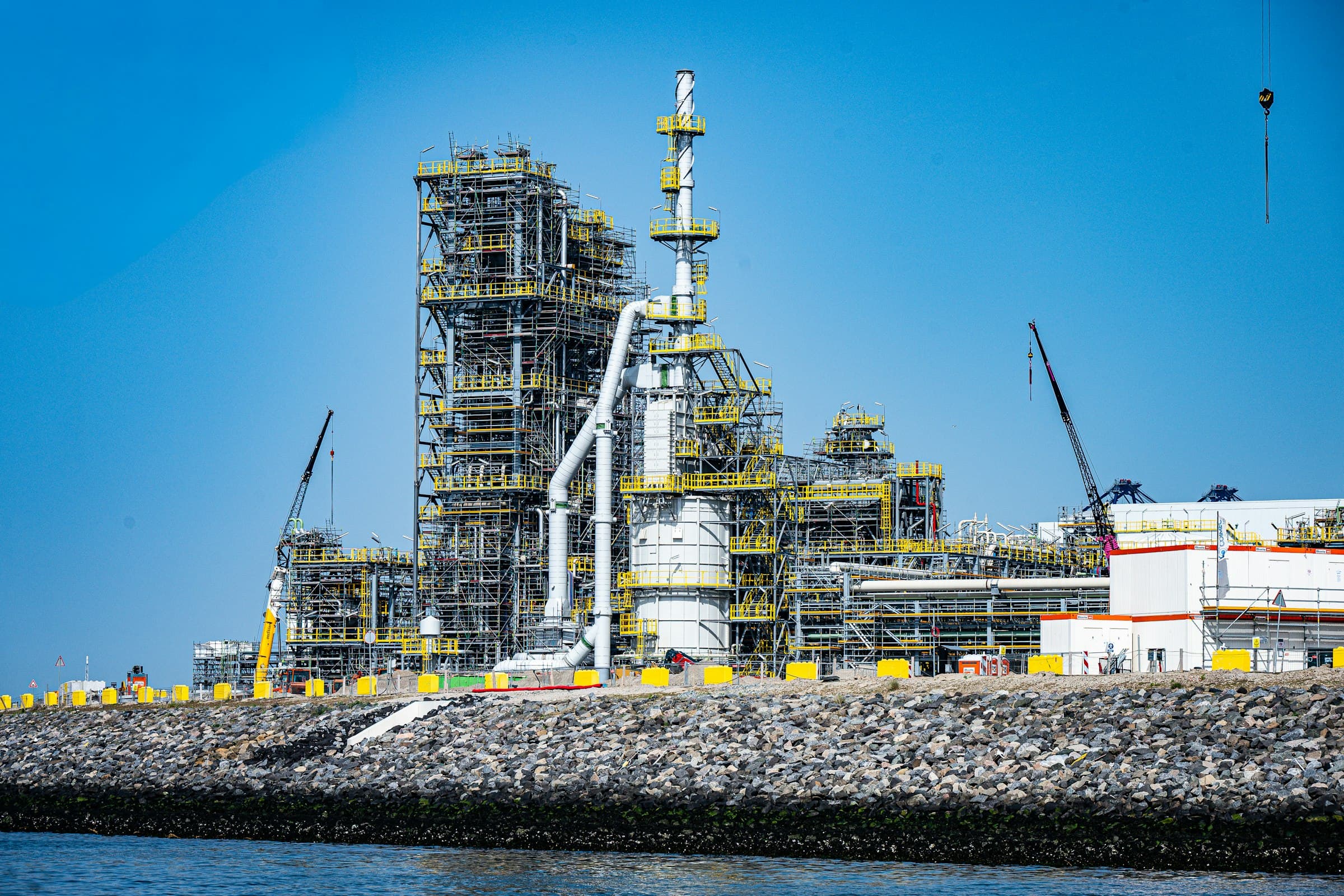 Industrial energy plant with pipe racks and storage at Maasvlakte, Rotterdam